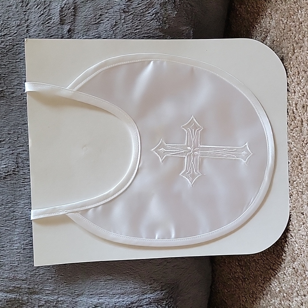 Gently used/stained boy white christening apparel size 9-12 months, (16-20 lbs.)